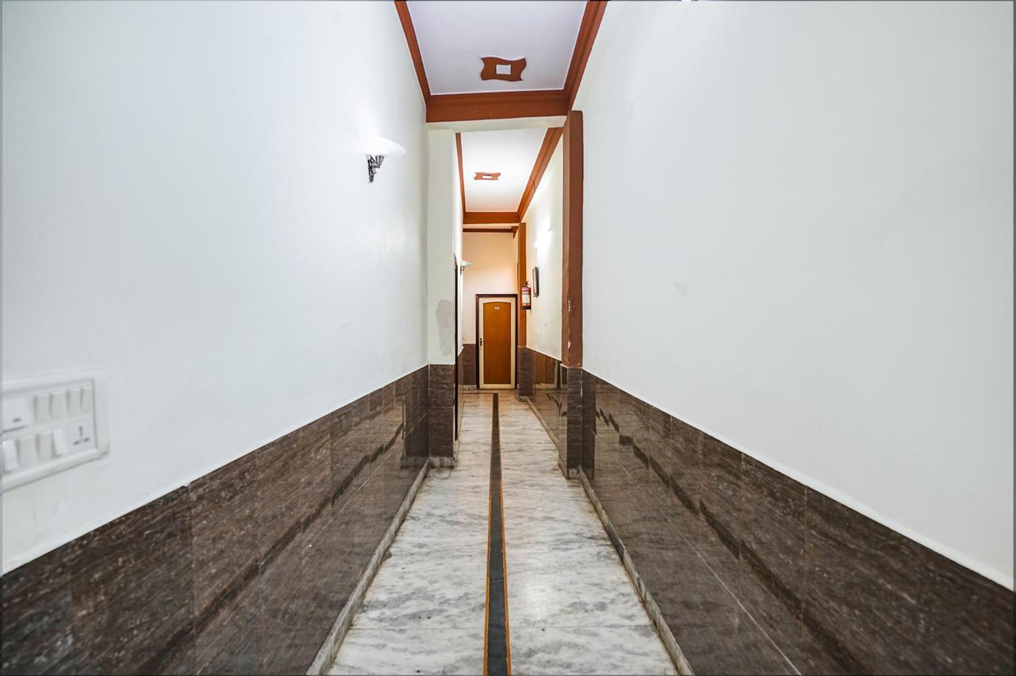 Fabhotel Sarwan Agra  Eksteriør bilde