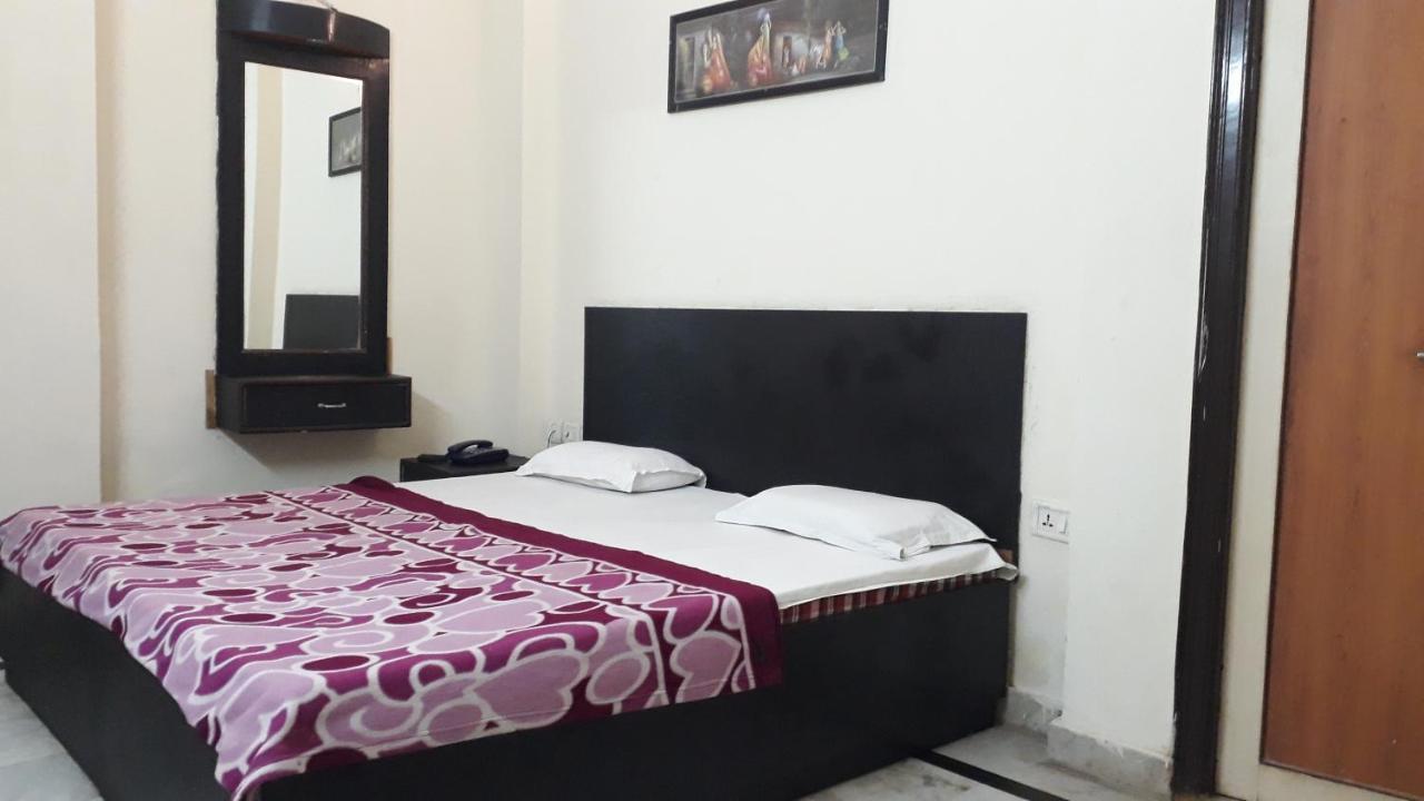 Fabhotel Sarwan Agra  Eksteriør bilde