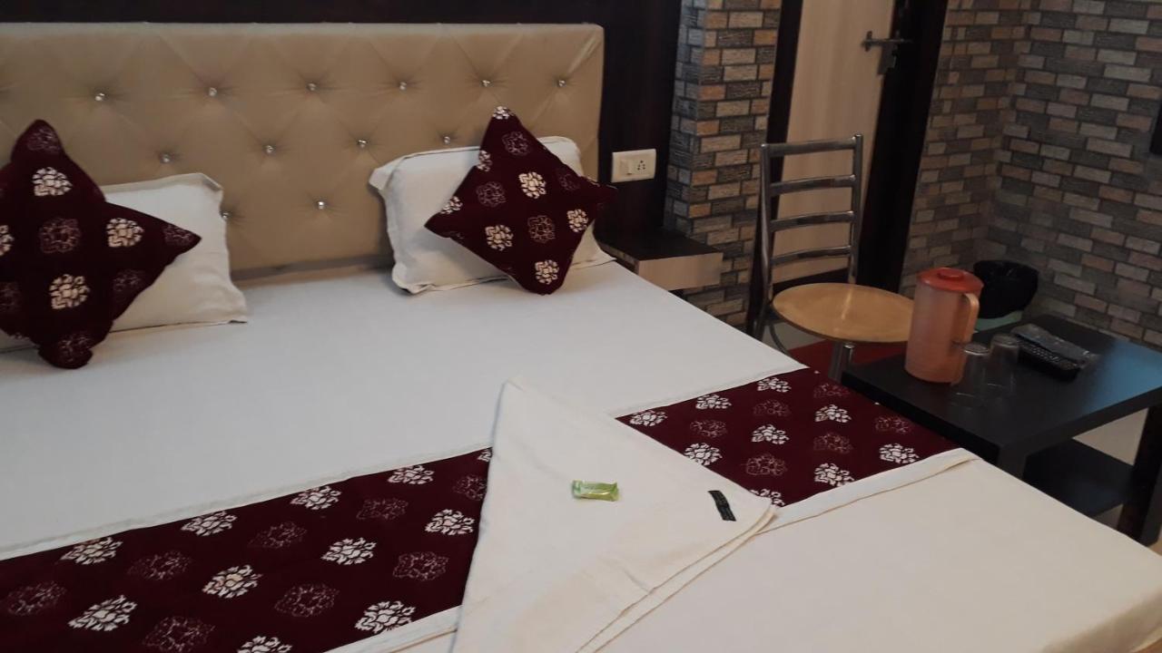 Fabhotel Sarwan Agra  Eksteriør bilde