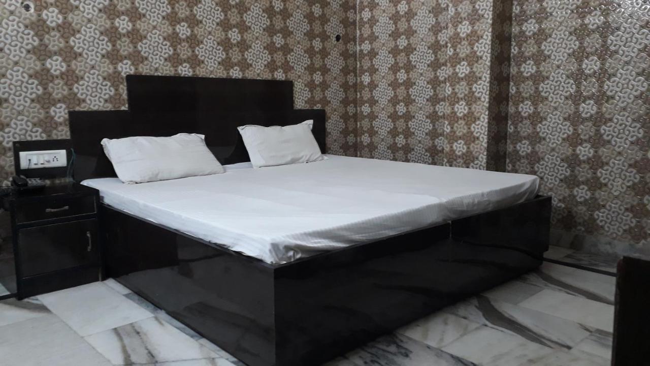 Fabhotel Sarwan Agra  Eksteriør bilde