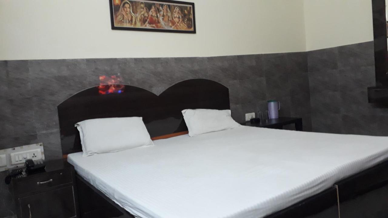 Fabhotel Sarwan Agra  Eksteriør bilde